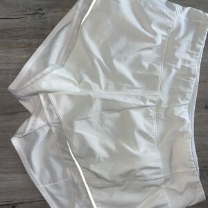 Lululemon white shorts size 6